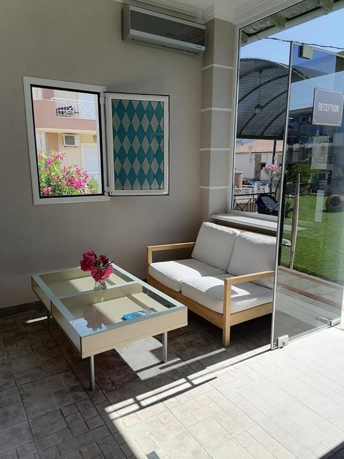 Pfaffenhofen Apartment Vrasna Bagian luar foto