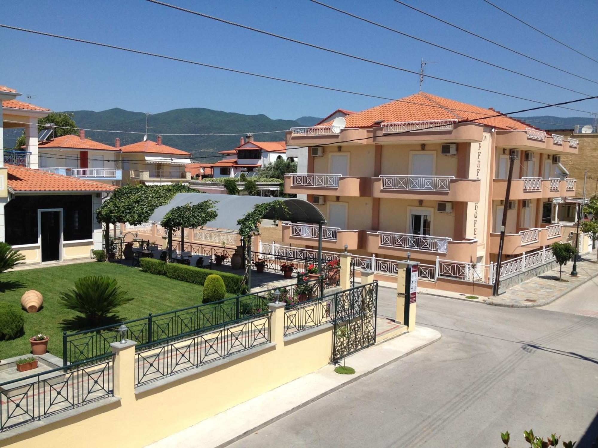 Pfaffenhofen Apartment Vrasna Bagian luar foto