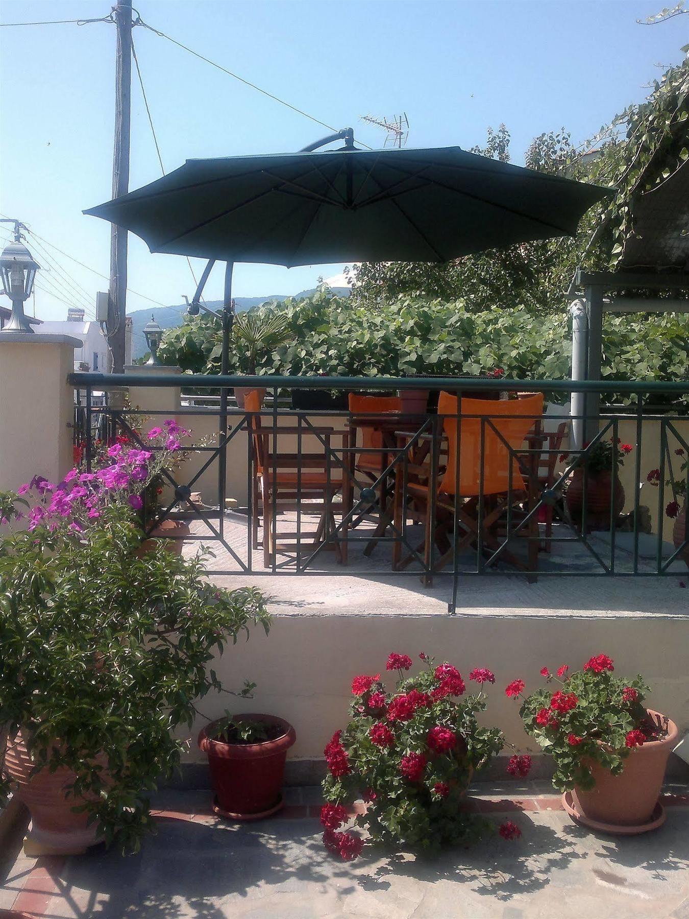 Pfaffenhofen Apartment Vrasna Bagian luar foto